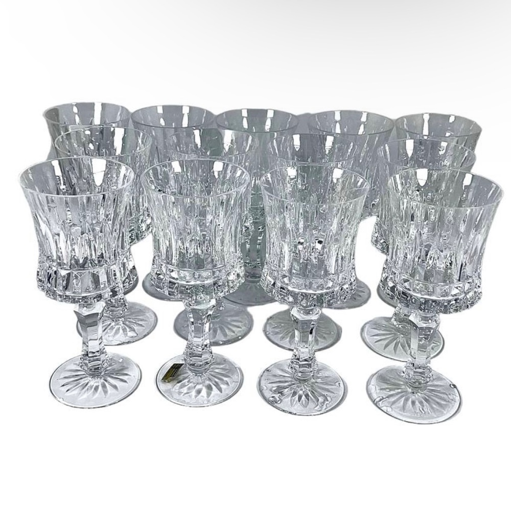 Vintage VILLEROY & BOCH set of 12 Crystal Wine Glasses - Picture 3 of 5